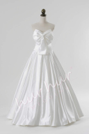 Raffine(ラフィネ)〜BIGリボンのサテンドレス