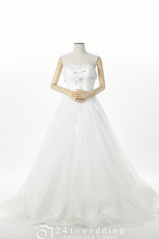 Jill(ジル)〜ビジューレースのAラインドレス