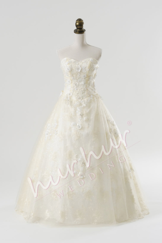 Luce(ルーチェ)〜アンティーク調カジュアルドレス