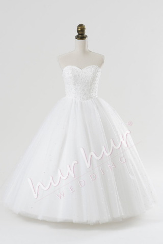 Neve(ネーヴェ)ドット柄のスカートのチュールドレス