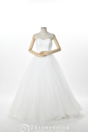 POP(ポップ)〜フワかわの刺繍ビスチェのチュールドレス♬