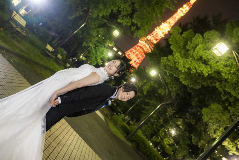 背中合わせショット