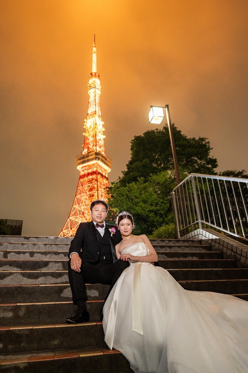 【DayNightプラン】昼と夜で違うドレスを着て2着楽しめるウェディング撮影