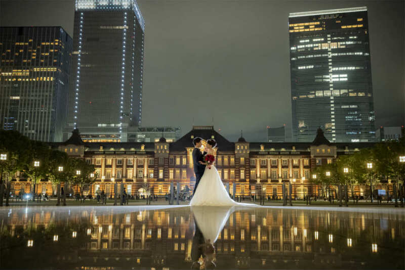 東京駅のリフレクションショット