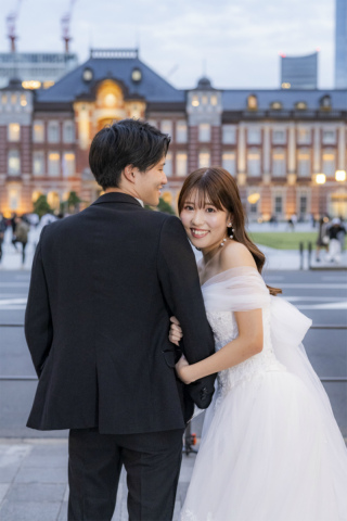 東京駅・和田倉門にておふたりらしい撮影を…♡