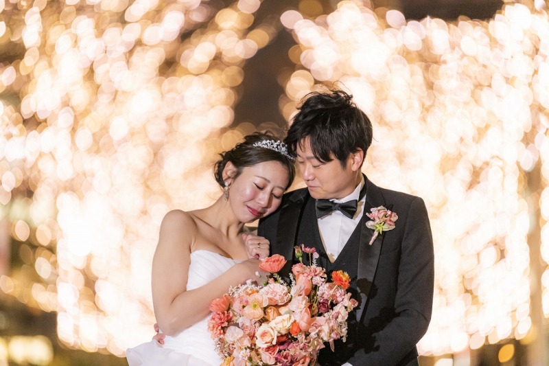 イルミネーションに照らされて