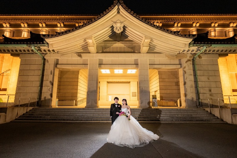 東京国立博物館のお庭でライトアップした外観フォト