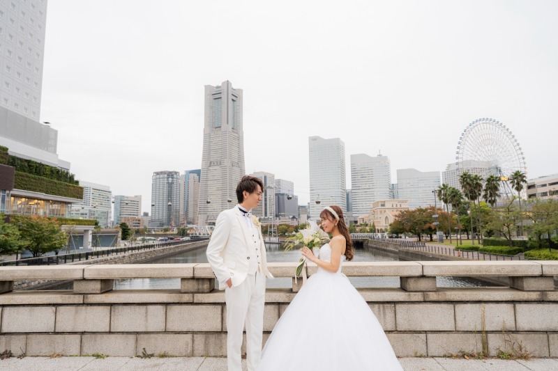 万国橋で見つめ合って