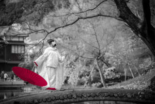 庭園の和装、東京駅周辺の洋装で思い出に残る前撮りを！