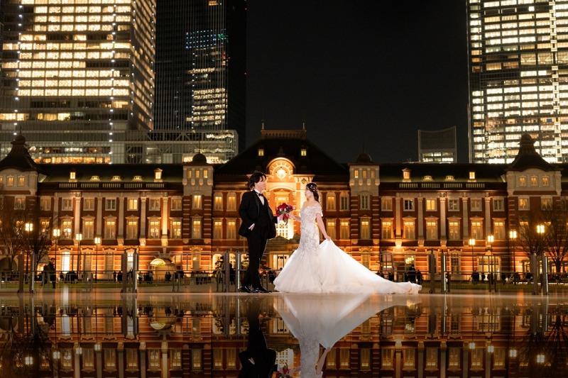 夜景に包まれたおふたりの特別な時間