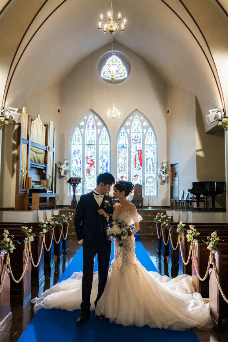 おふたりおでこを近づけて