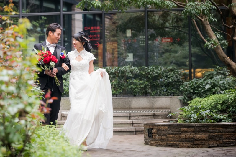 三菱一号館美術館の庭園で仲良くお散歩☆