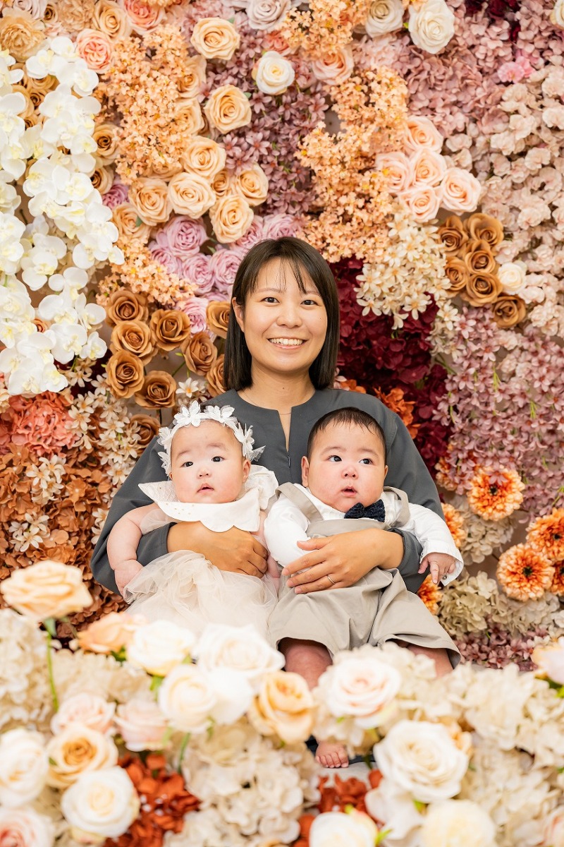 ママと双子ちゃんの3ショット