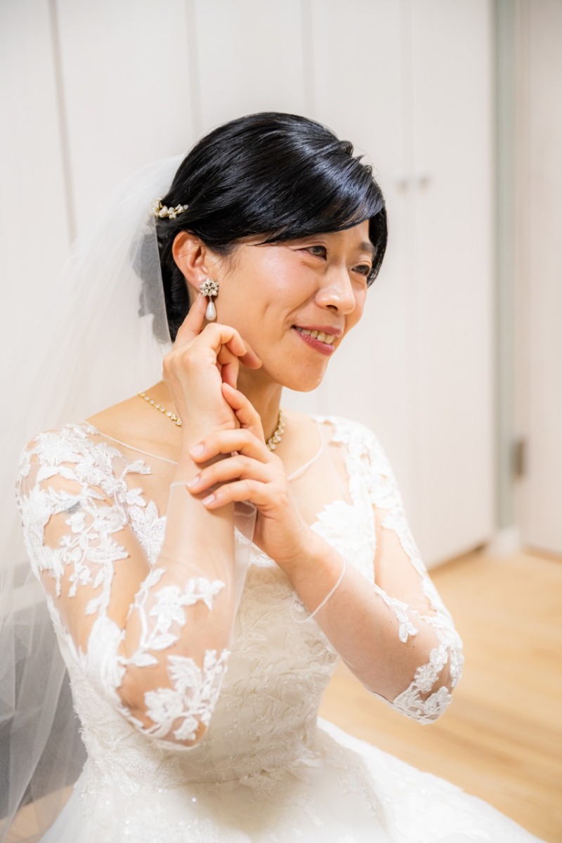 挙式を前に、花嫁姿もしっかりと撮影していきます!