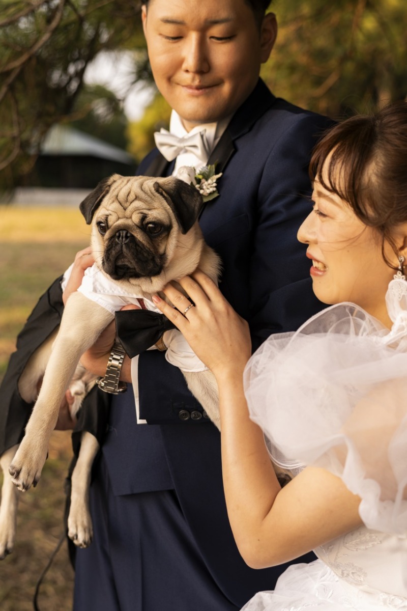 愛情あふれる抱っこショット