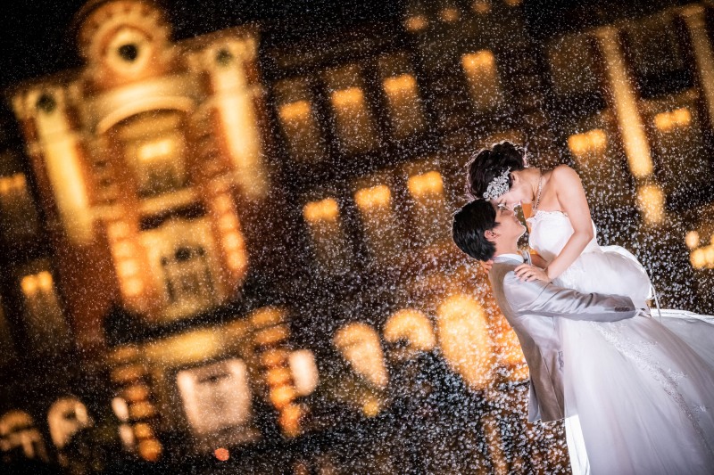 雨の中の抱っこショット☆