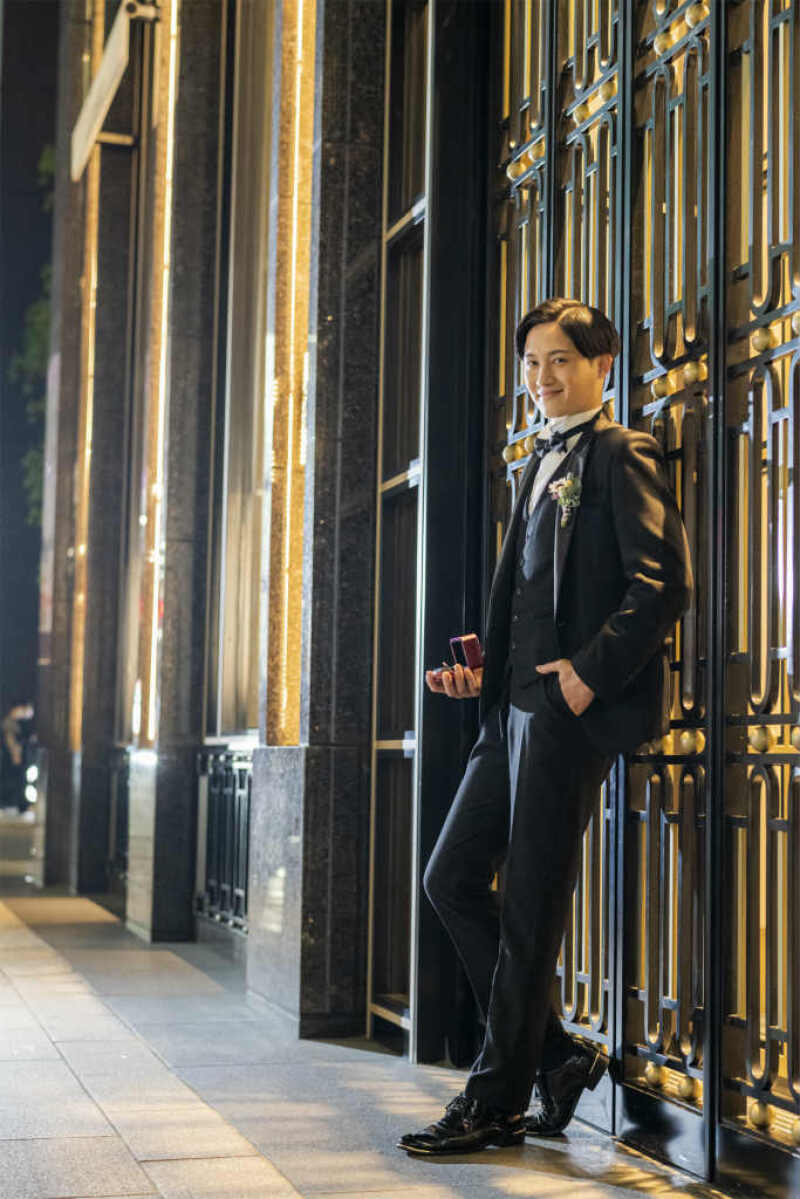 ご新郎様ソロショット