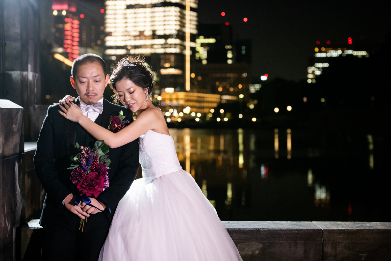 夜景をバックに☆