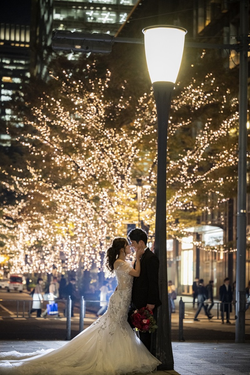 イルミネーションに照らされて