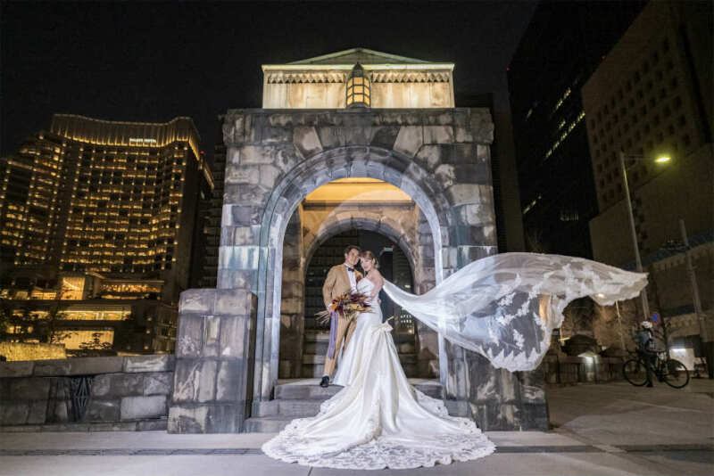 和田倉門でベールショット！