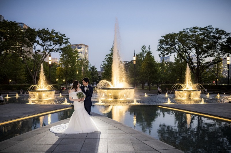 和田倉門噴水公園で