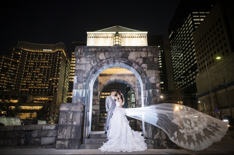 アーチ型のお堀で