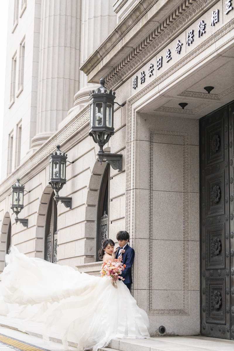 安田生命ビルでドレスをファサッと♪