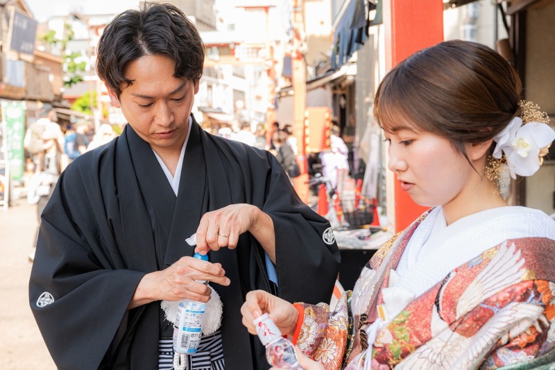 撮影の合間も残したい、おふたりらしい素顔に密着!