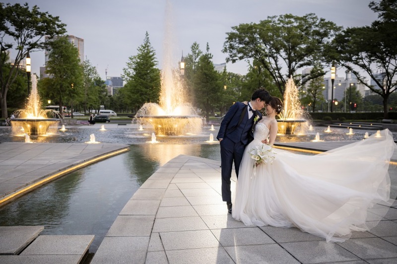 噴水ショットでお二人の気分上々♪