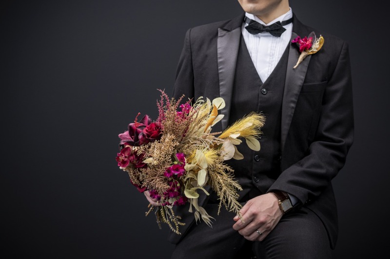 ブーケを持って