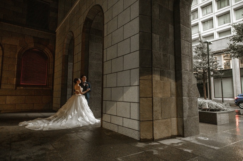 スタジオや東京駅周辺でドラマチックな前撮りを♪