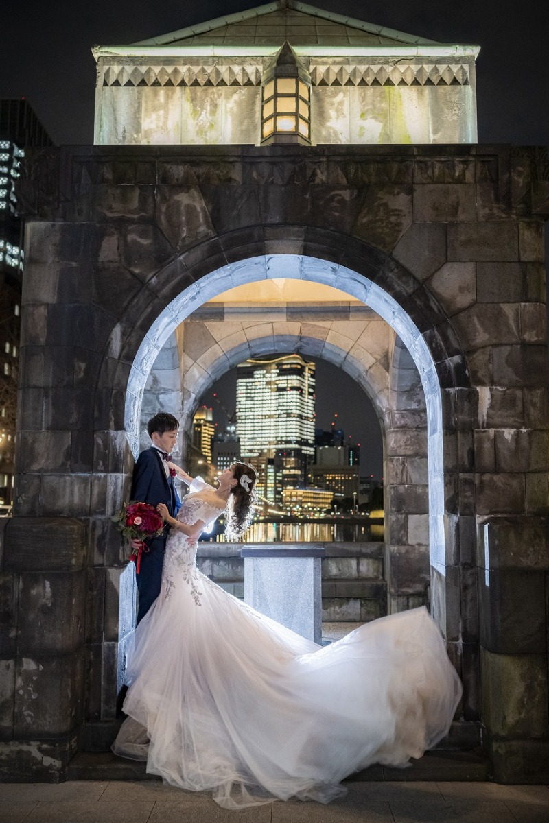 アーチ型のお堀で