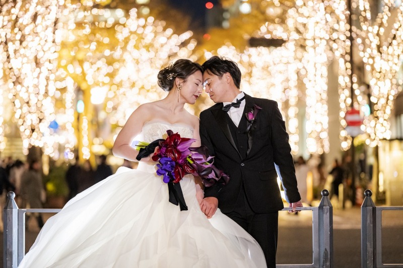 丸の内仲通りで