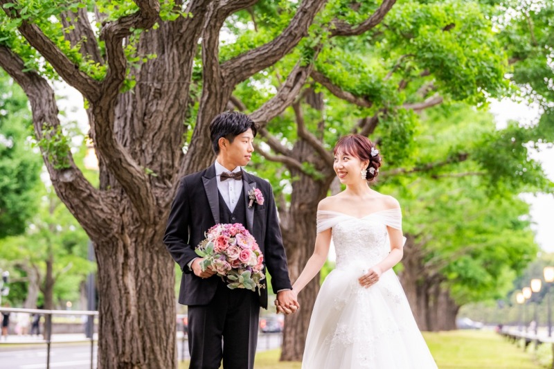 銀杏並木と共に。