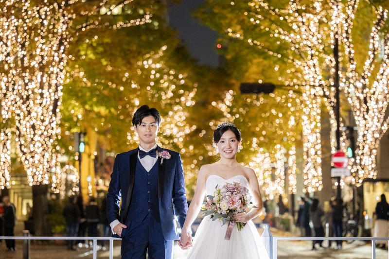 手を繋いでナチュラルに可愛いお写真♪