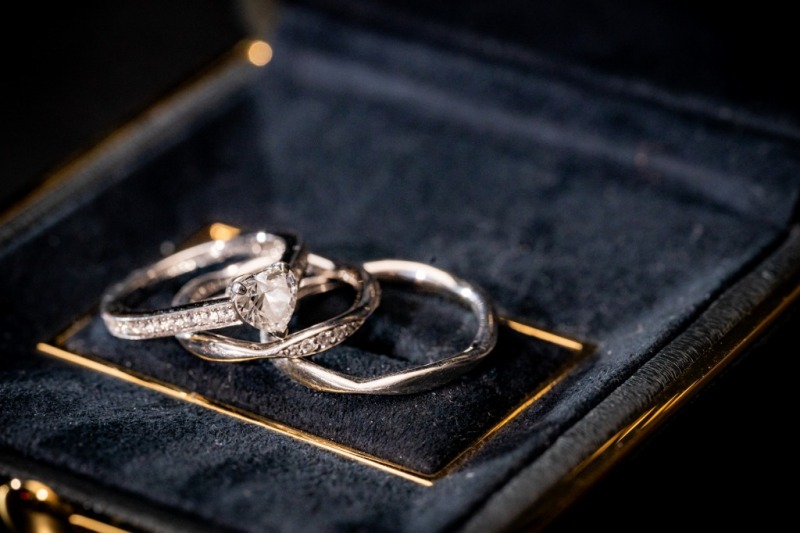 おふたりの指輪ショット