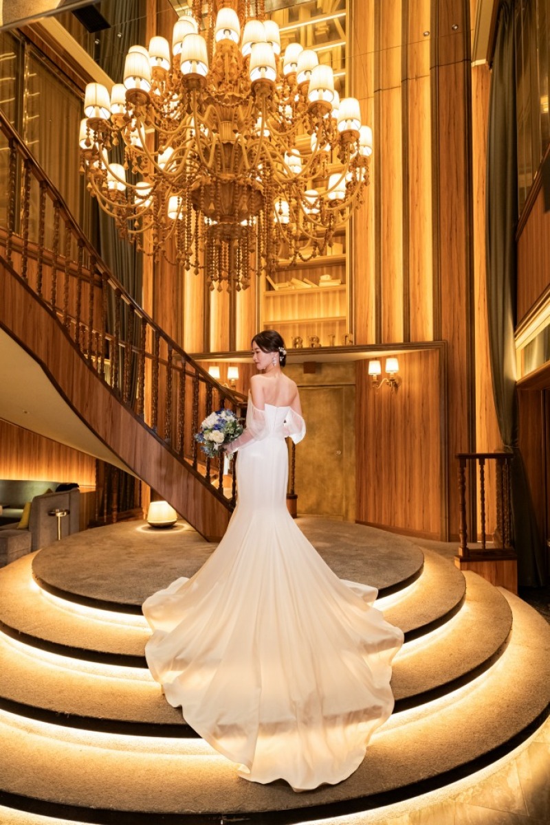 ご新婦様のソロショットから！