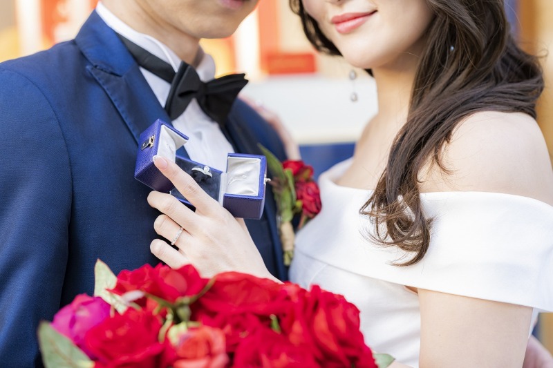 顔だけ隠してオシャレショット♪