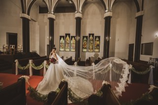 ロングトレーンドレスでチャペル撮影☆