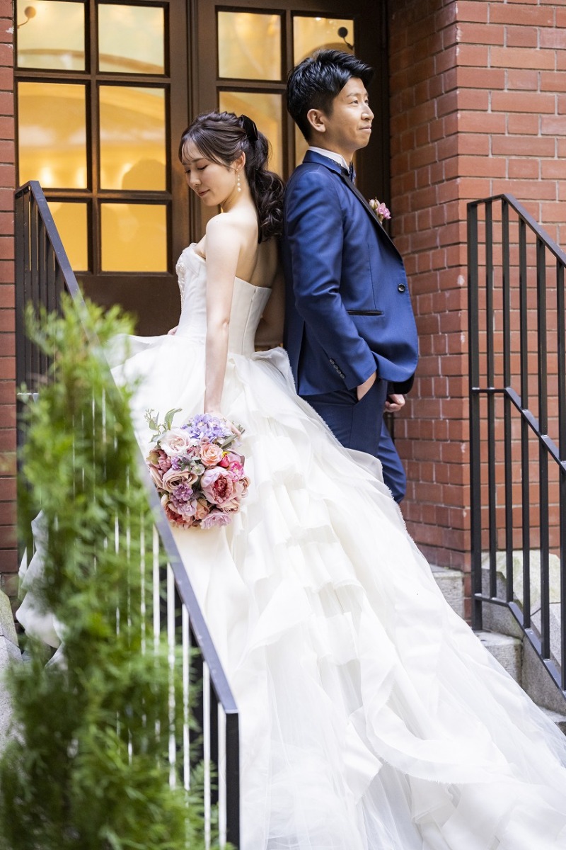 三菱一号館で階段ショット☆