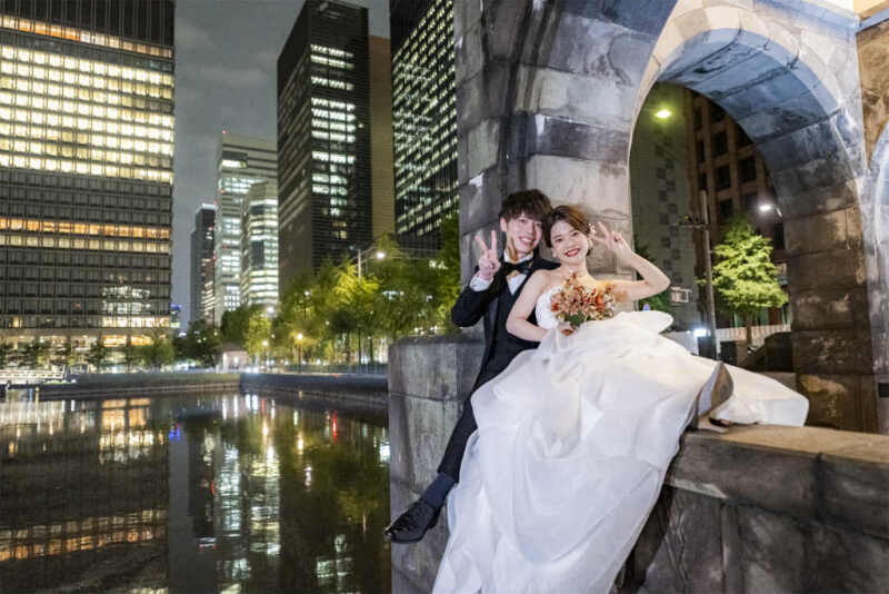 おふたりで仲良くピース