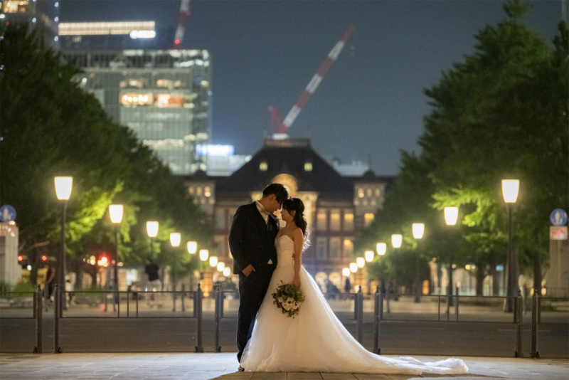 行幸通りと東京駅を映す一枚
