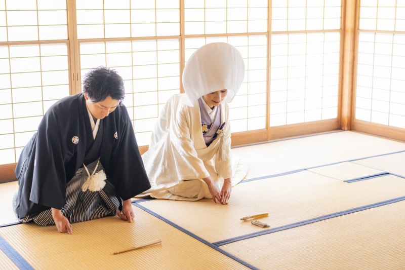 和室で和装撮影といえばやっぱりこのポーズですね♪