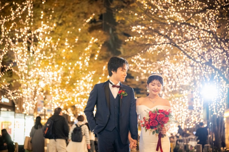 イルミネーションとおふたり