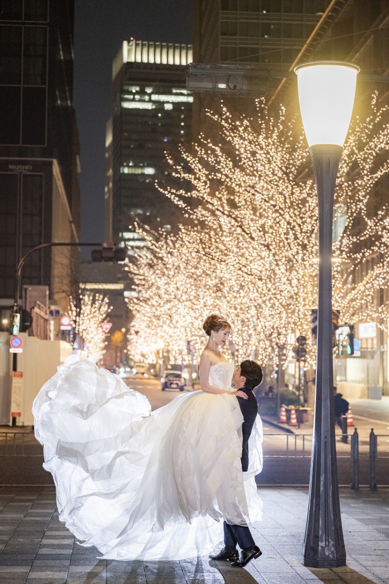 イルミネーションと抱っこポーズ♪