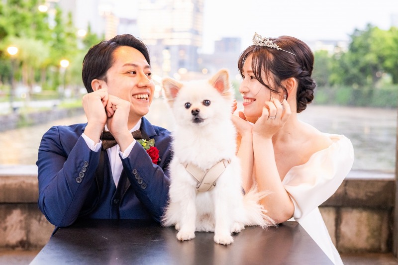 ワンちゃんを囲んで…♡