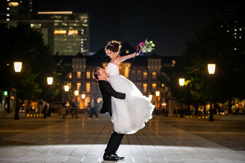 東京駅で抱っこ☆