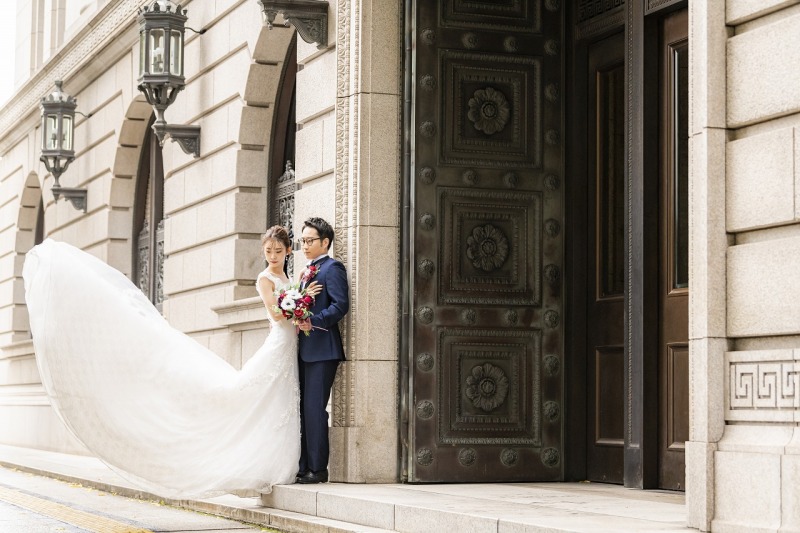 トレーンを翻して