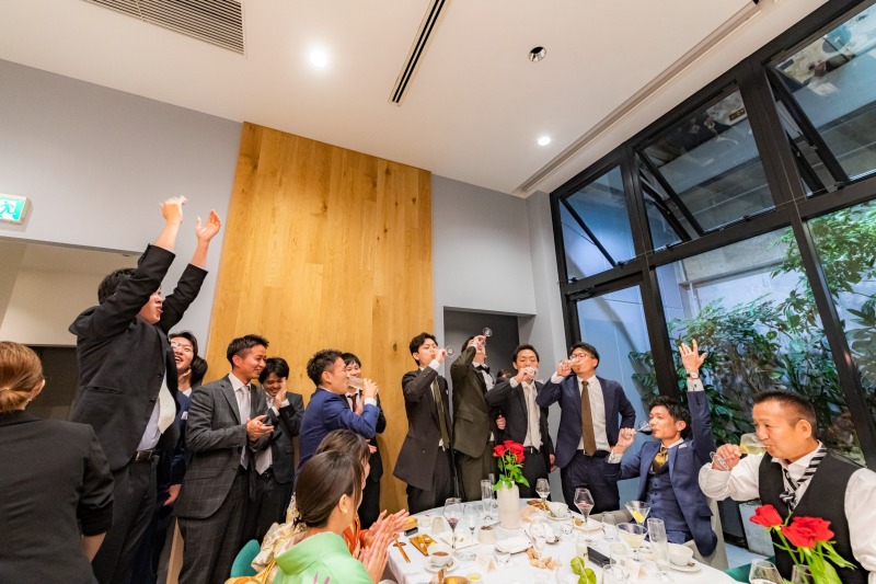 お食事で大盛り上がり！