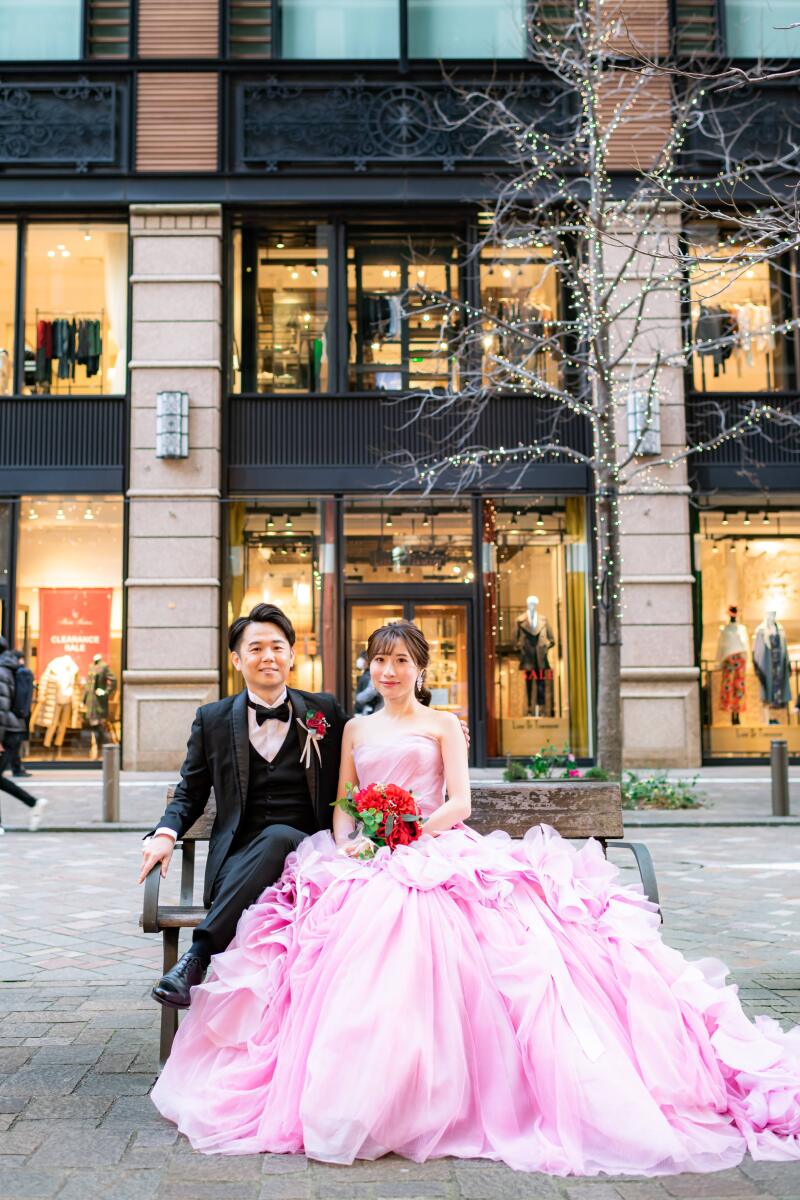 丸の内仲通りで